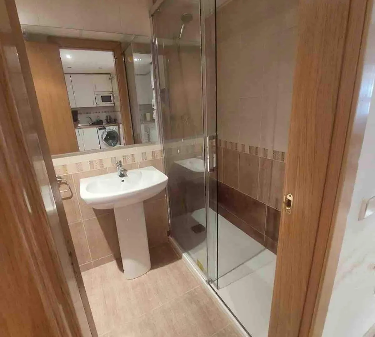 Apartamento Turistico Mad-Aeropuerto Ifema Madrid Apartment
